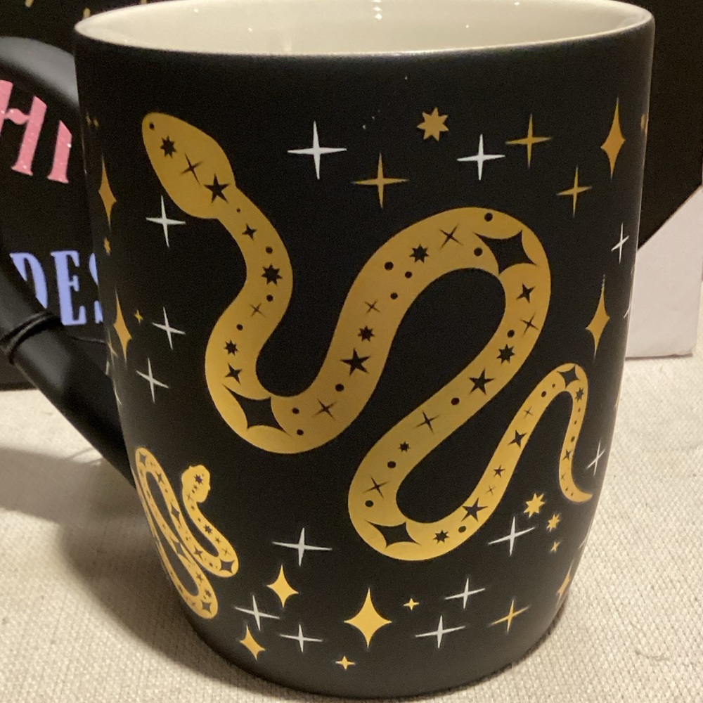 NWT Cobwebs & Cauldrons Snake Mug 🐍 - Picture 3 of 4